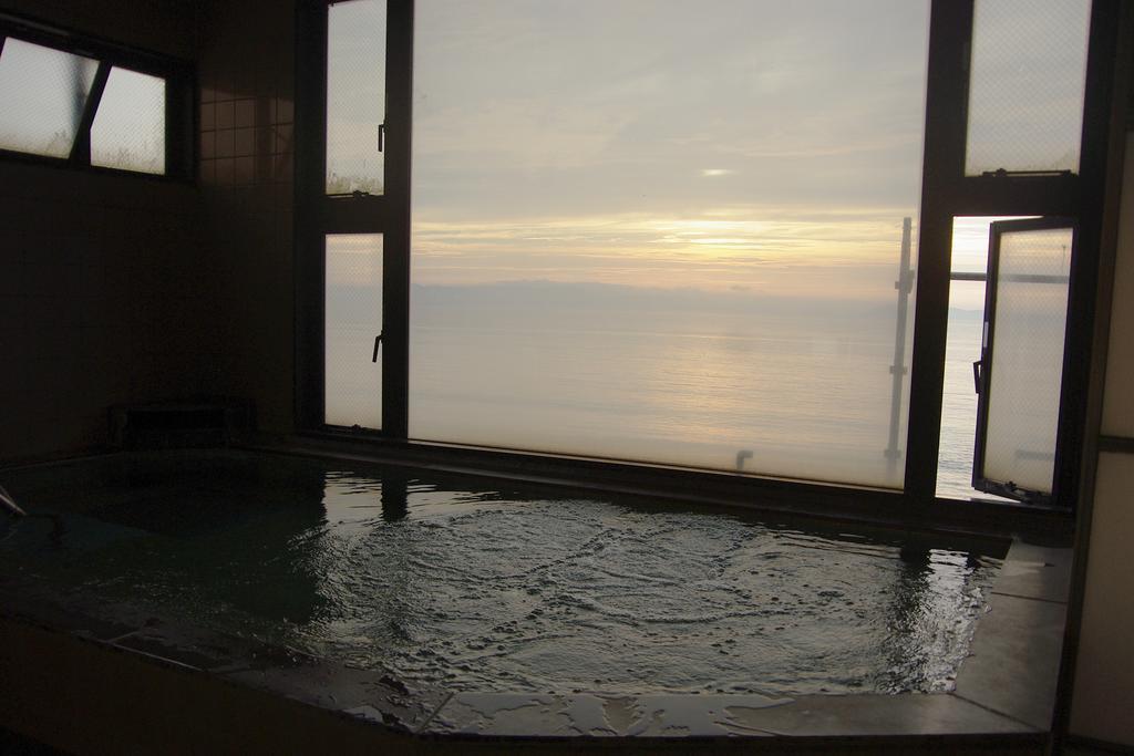Hatsushio Ryokan Itoshima Dış mekan fotoğraf